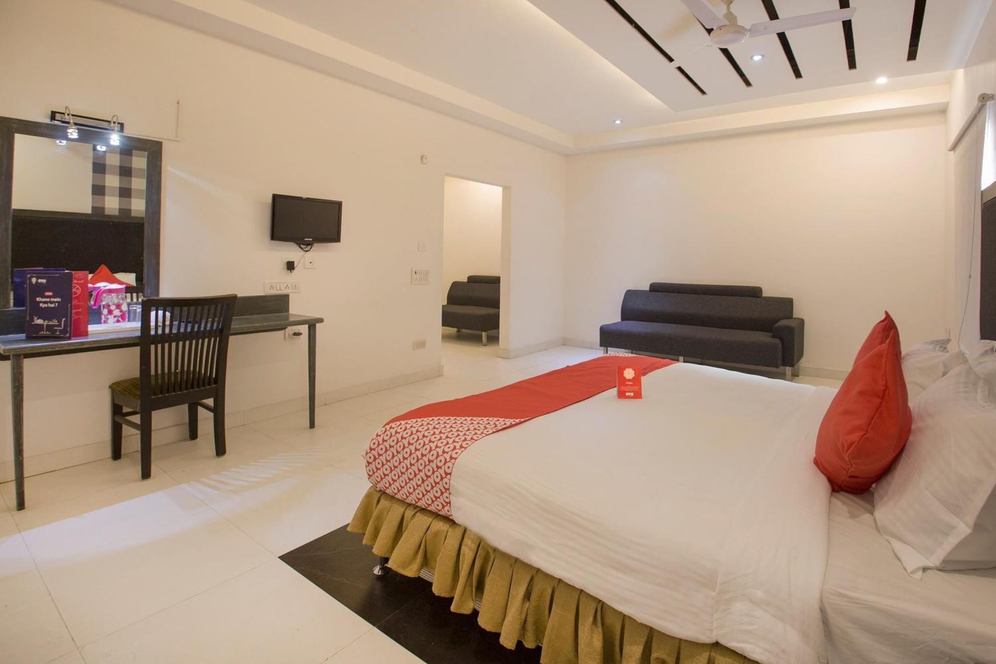 Hotel O Palak Residency Near Erragadda Metro Station Hyderabad Exteriör bild