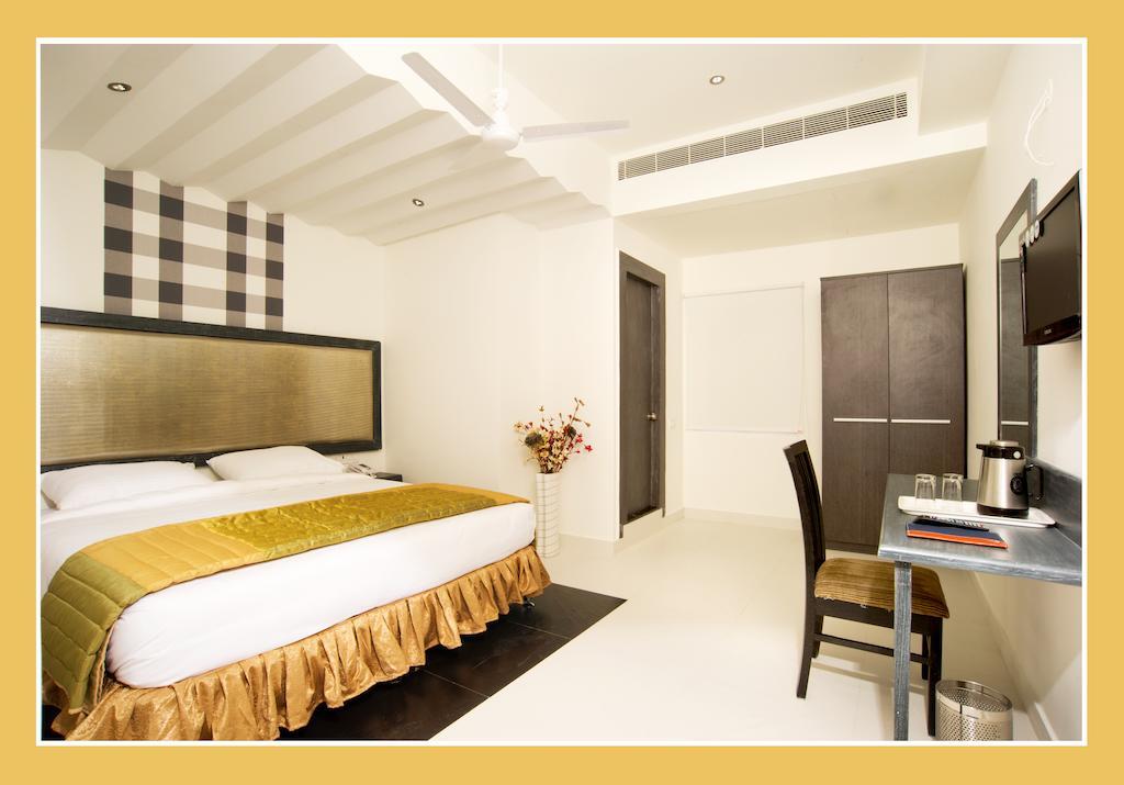 Hotel O Palak Residency Near Erragadda Metro Station Hyderabad Rum bild