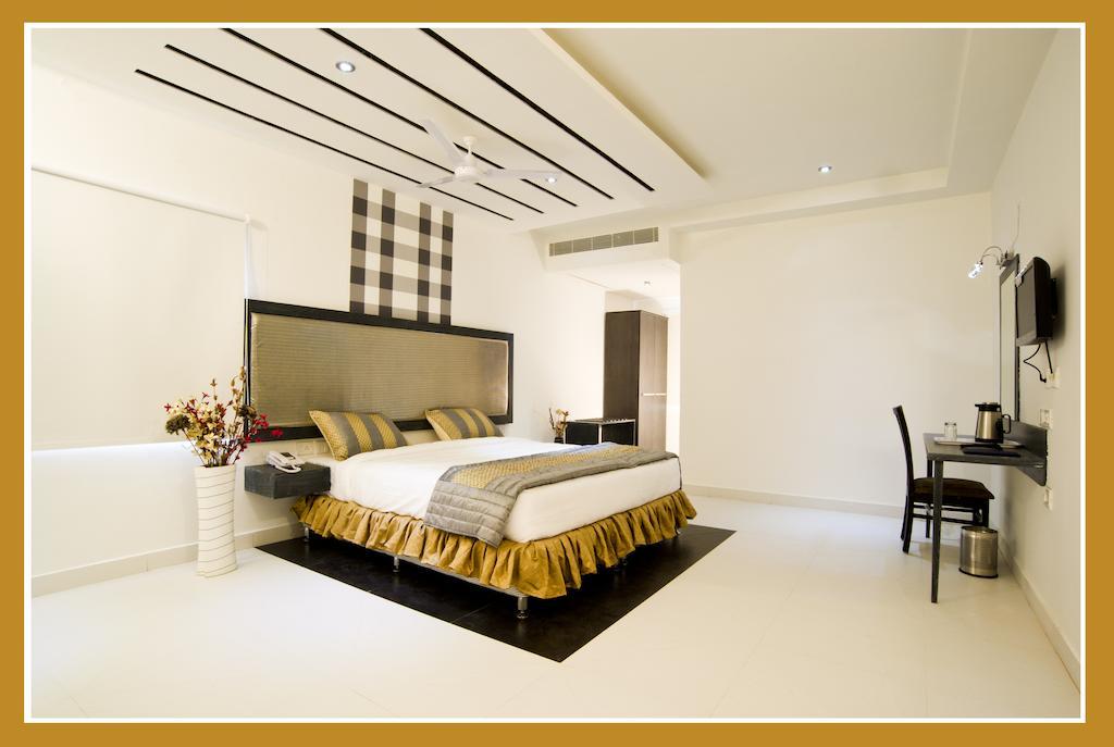 Hotel O Palak Residency Near Erragadda Metro Station Hyderabad Rum bild