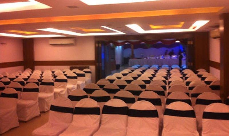Hotel O Palak Residency Near Erragadda Metro Station Hyderabad Exteriör bild